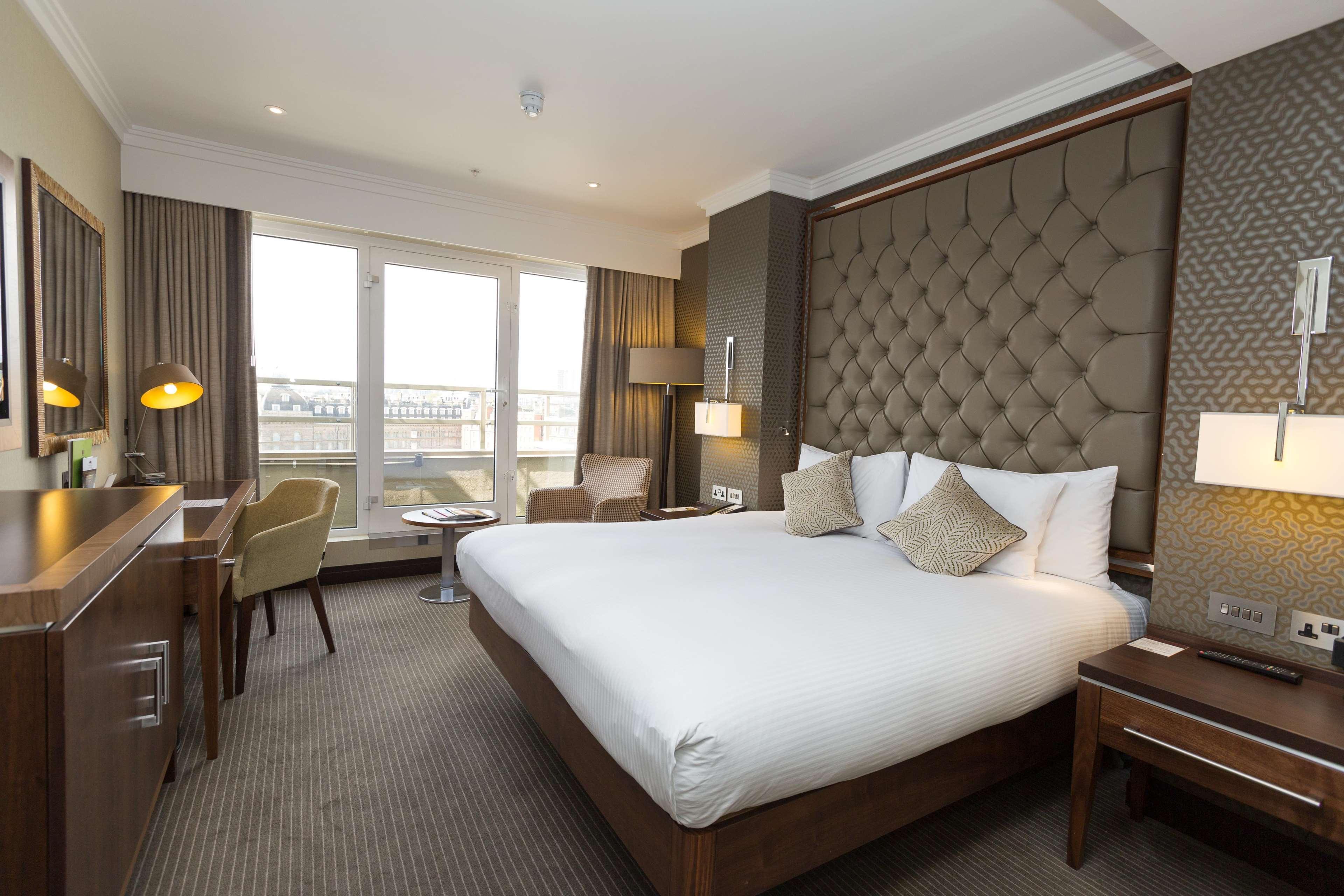 Hotel Doubletree By Hilton London Victoria Zewnętrze zdjęcie