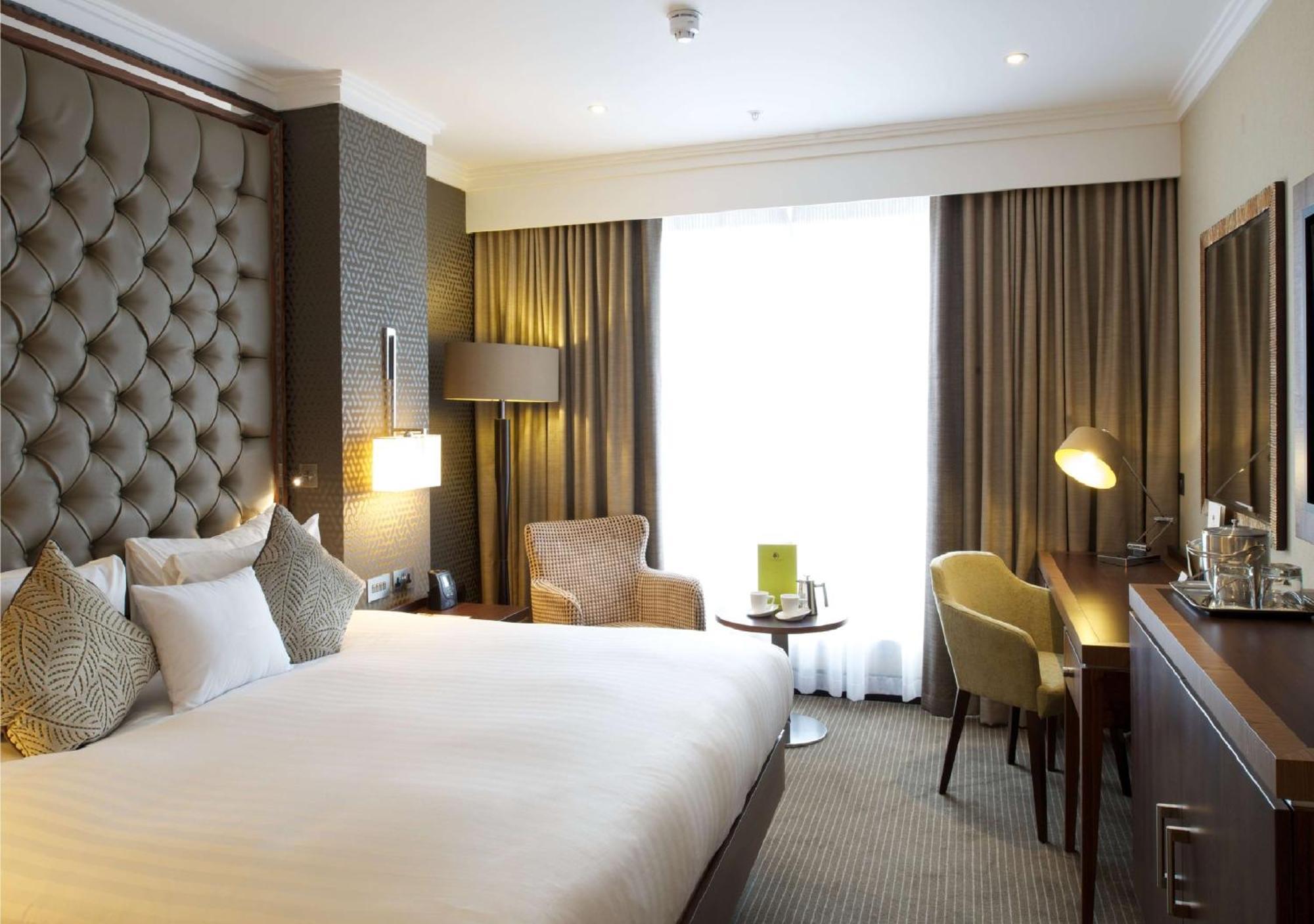 Hotel Doubletree By Hilton London Victoria Zewnętrze zdjęcie